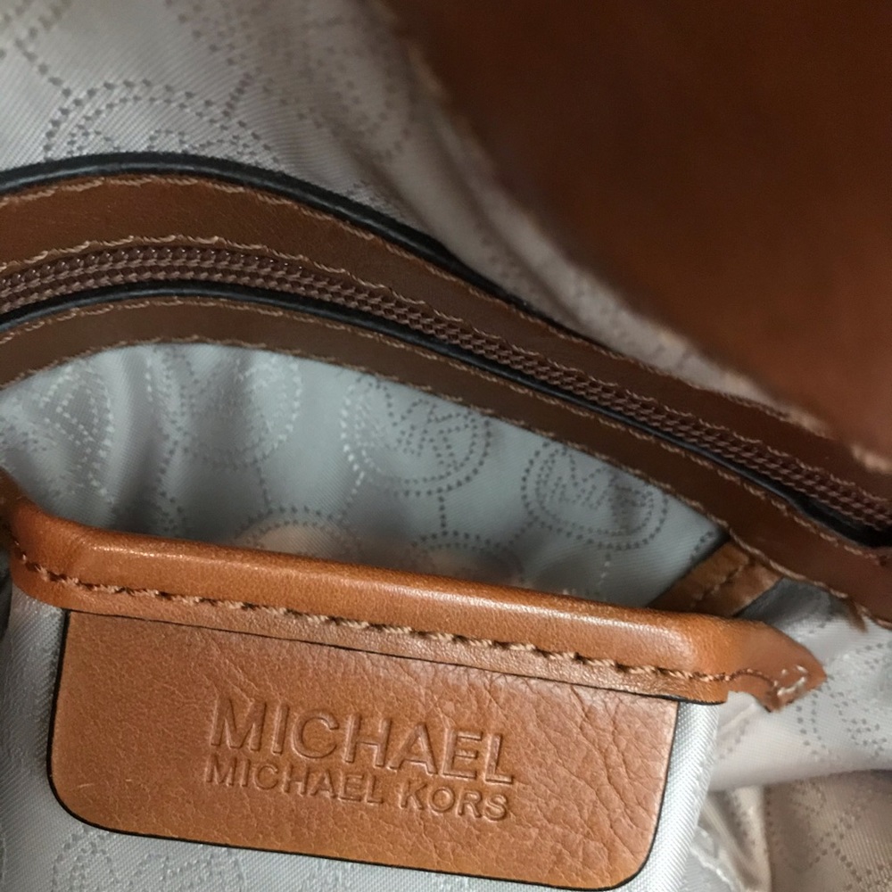 Michael kors bags - Picture 5 of 8